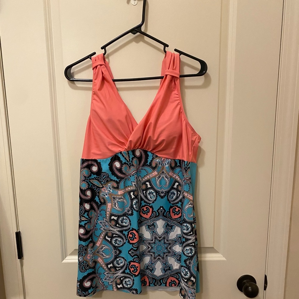 Swim suit